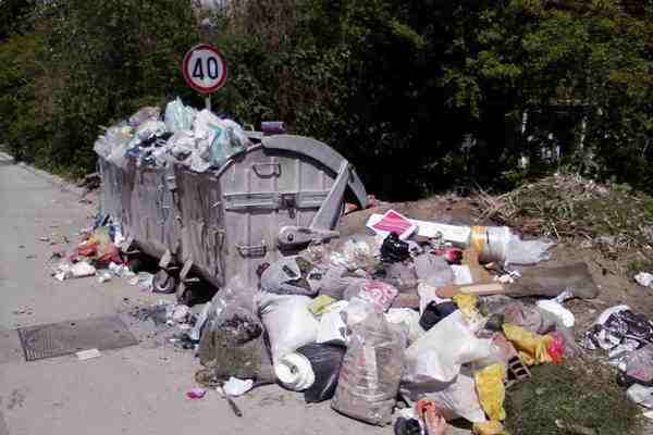 Onima koji budu bacali smeće slijede kazne do 2.000 do 10.000 KM…