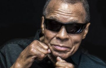 Uprkos bolesti nazire se smiješak: Ovo su posljednje fotografije legendarnog Muhammada Alija (FOTO)