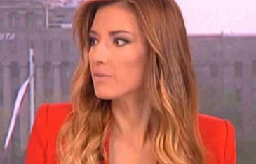 ŠOK U STUDIJU: Jovana Joksimović zanijemila usred programa uživo: Vidno uznemirena, ipak se snašla da odgovori poznatoj pjevačici!