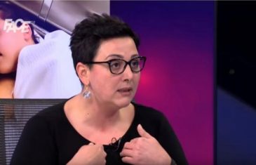 Amina Smajlović: Ovo što ovaj sistem radi – nek’ budu sigurni da im neću halaliti; Dobili smo upozorenje od ljudi bliskih SDA da se pazimo!