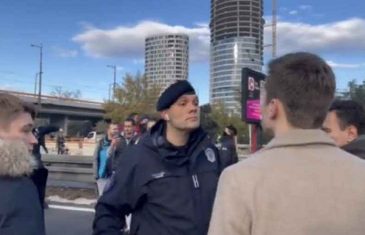 CIJELA SRBIJA BRUJI O NJEMU: Ko je policajac koji se obračunavao sa građanima tokom protesta?