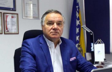 AMBASADOR KOZARIĆ OTKRIO PRECIZNE PODATKE: Koliko se građana BiH od 2018. do 2020. godine odreklo bh. državljanstva i uzelo austrijsko?