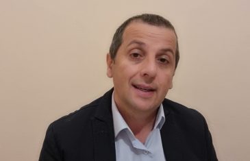 VUKANOVIĆ OPET U GLAVNOJ ULOZI U NSRS-u: ” I nije dovoljno da smo najzagađeniji, nego podavi i…”