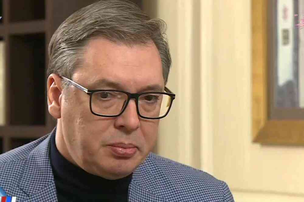 DRAMATIČNO OBRAĆANJE ALEKSANDRA VUČIĆA IZ FRANCUSKE: “Ovo ruši kompletnu bezbjednosnu arhitekturu svijeta. Kao vrhovni komandant, IZDAO SAM NALOG VOJSCI…”