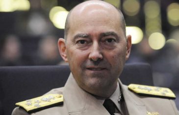 BIVŠI KOMANDANT JAMES STAVRIDIS UBIJEĐEN: “Putin je možda najbolje što se ikada desilo NATO-u”